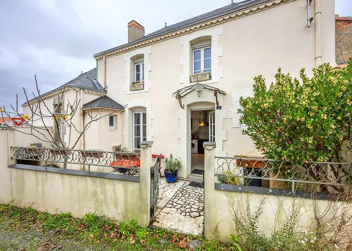 De La Nieultière Hébergement de vacances